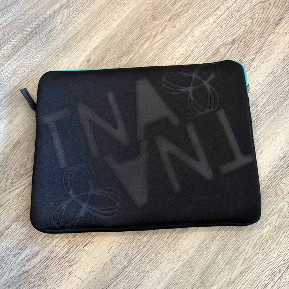 🖤TNA Laptop Macbook Apple Black Tablet Sleeve Neoprene Zipper Case